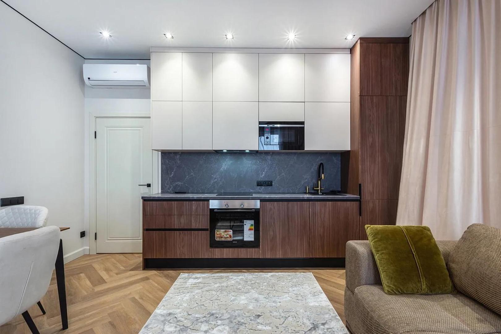 Apartment Marc & Spacious And Bright